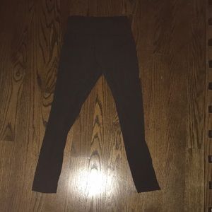 black LULU LEMON leggings